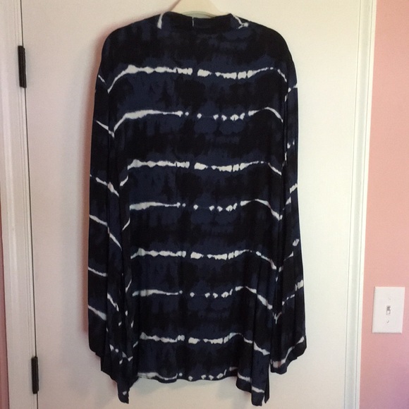 Xhilaration blue tie dye kimono cardigan - Picture 4 of 8